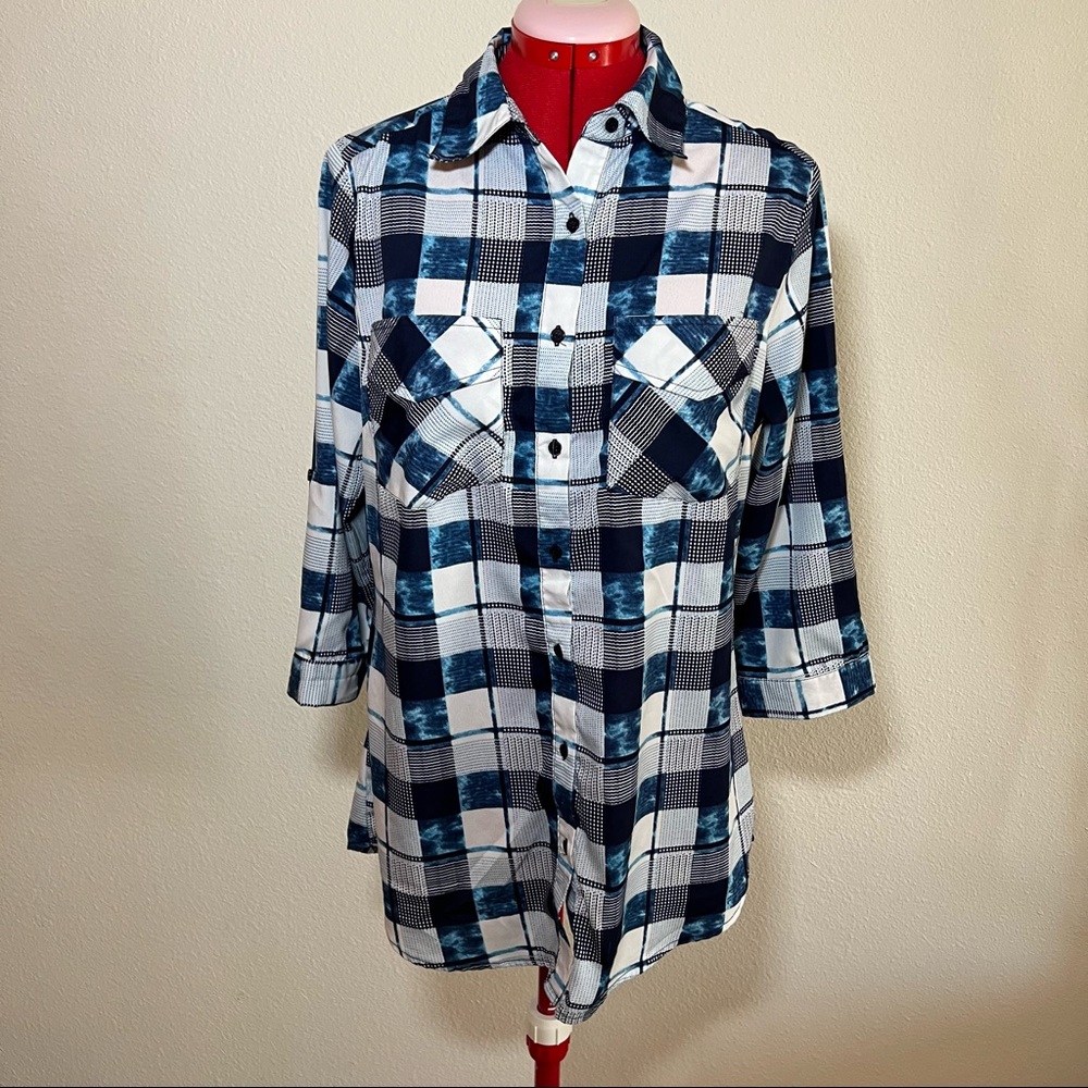 Antilia Femme Blue White Checkered Button Down Size Small
